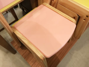 パイン材子供椅子詳細画像２