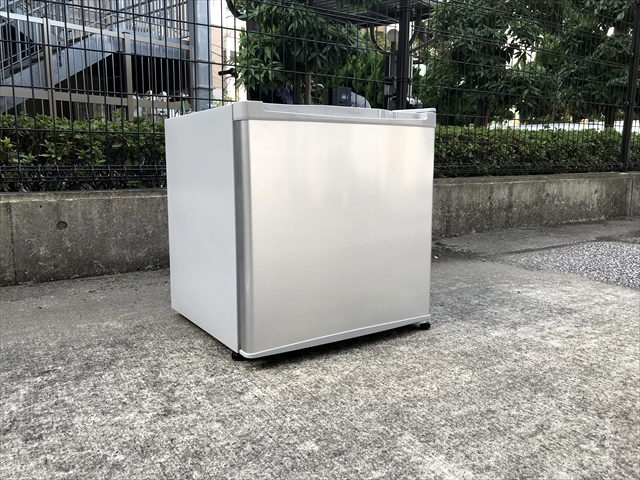 シンプラス1ドア冷蔵庫32リットル2019年製コンパクト